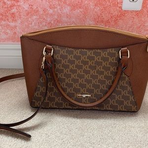 BRAND NEW,  Karl Lagerfeld cross body purse